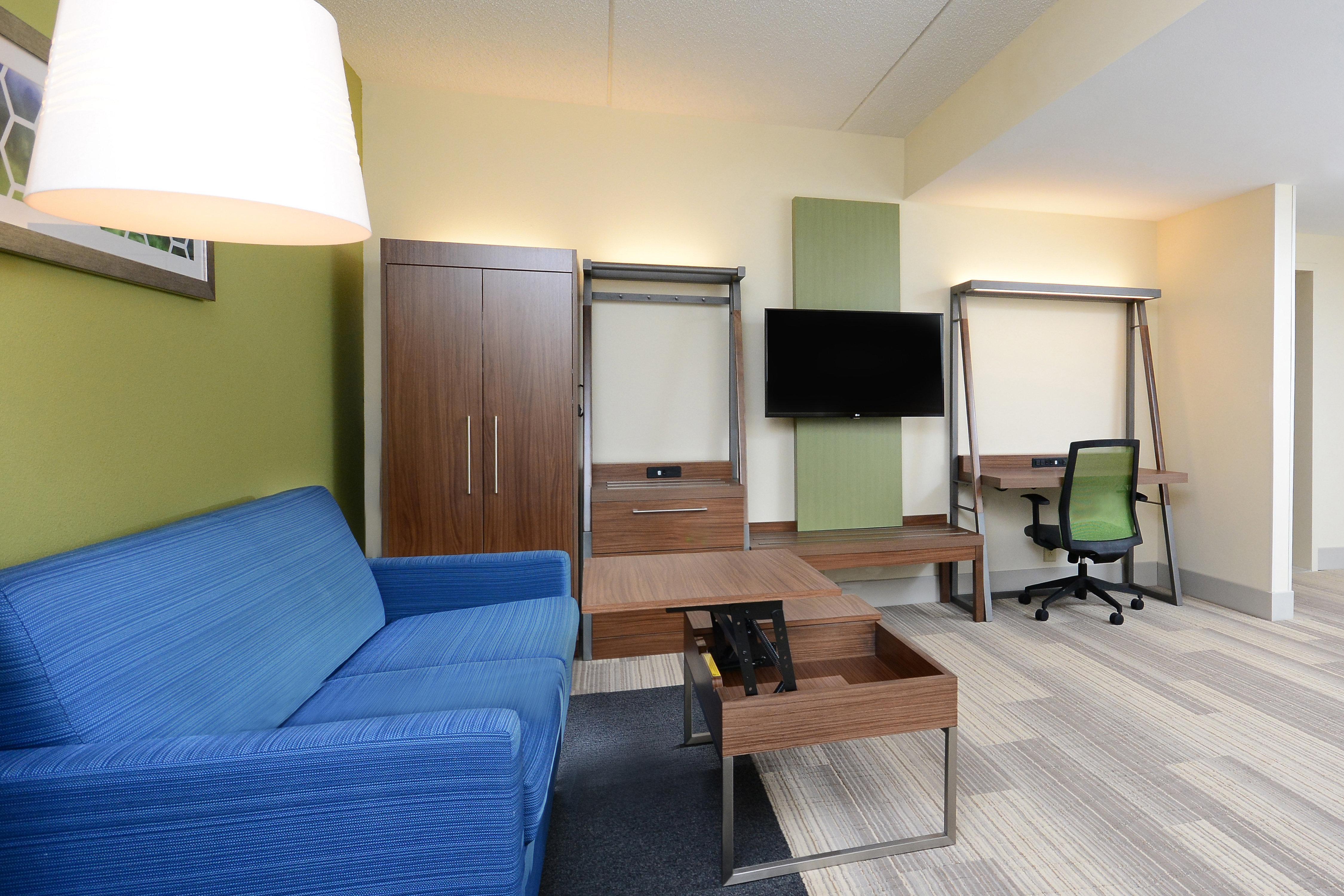Holiday Inn Express & Suites Raleigh Durham Airport At Rtp By Ihg Exterior photo