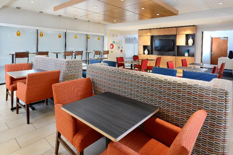 Holiday Inn Express & Suites Raleigh Durham Airport At Rtp By Ihg Exterior photo